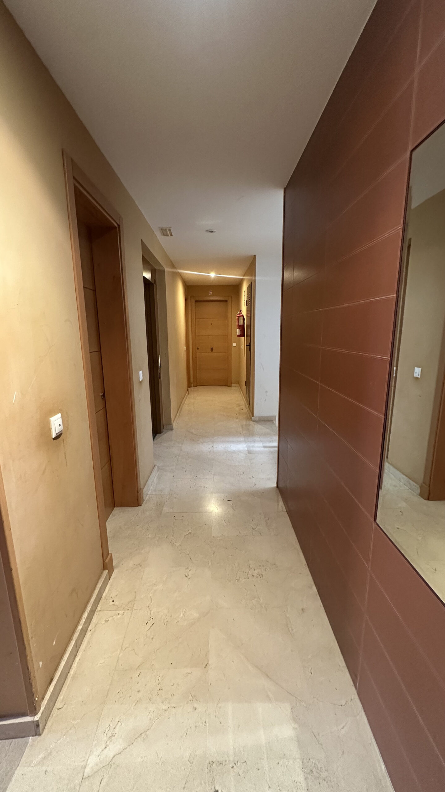 Piso luminoso en el centro de San Pedro Alcántara