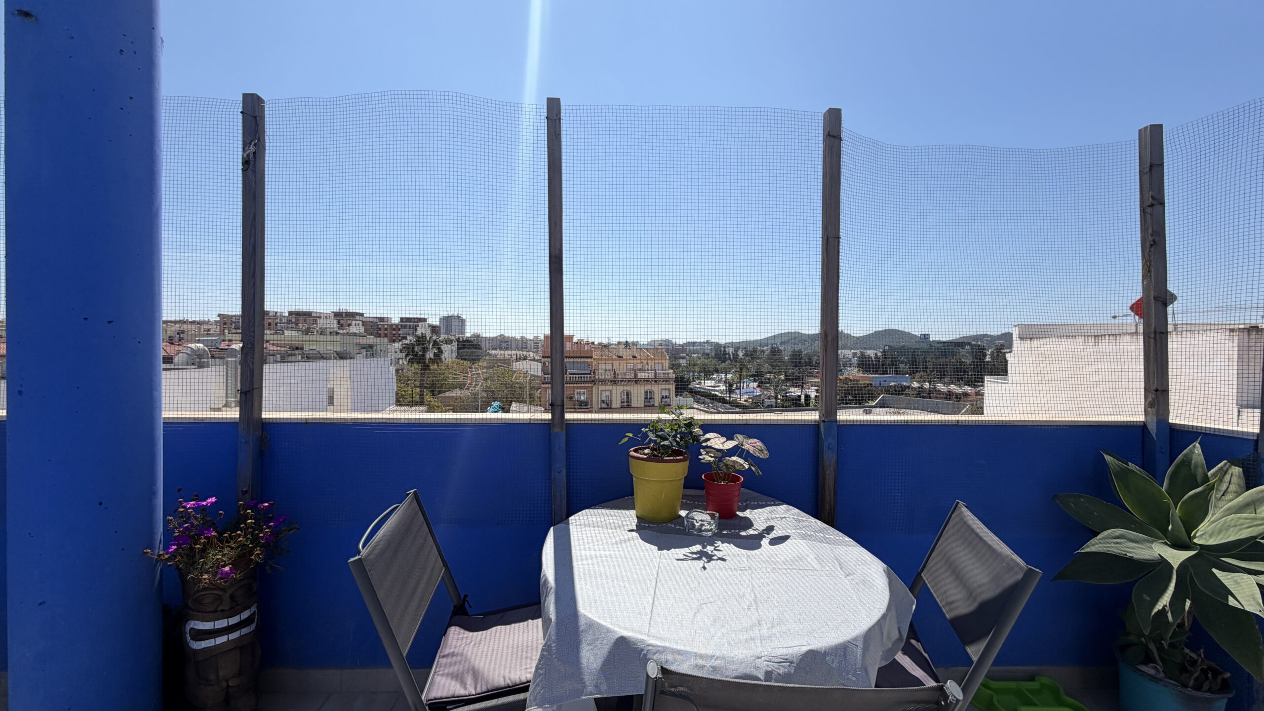Penthouse with Terrace and Private Solarium in Las Lagunas de Mijas