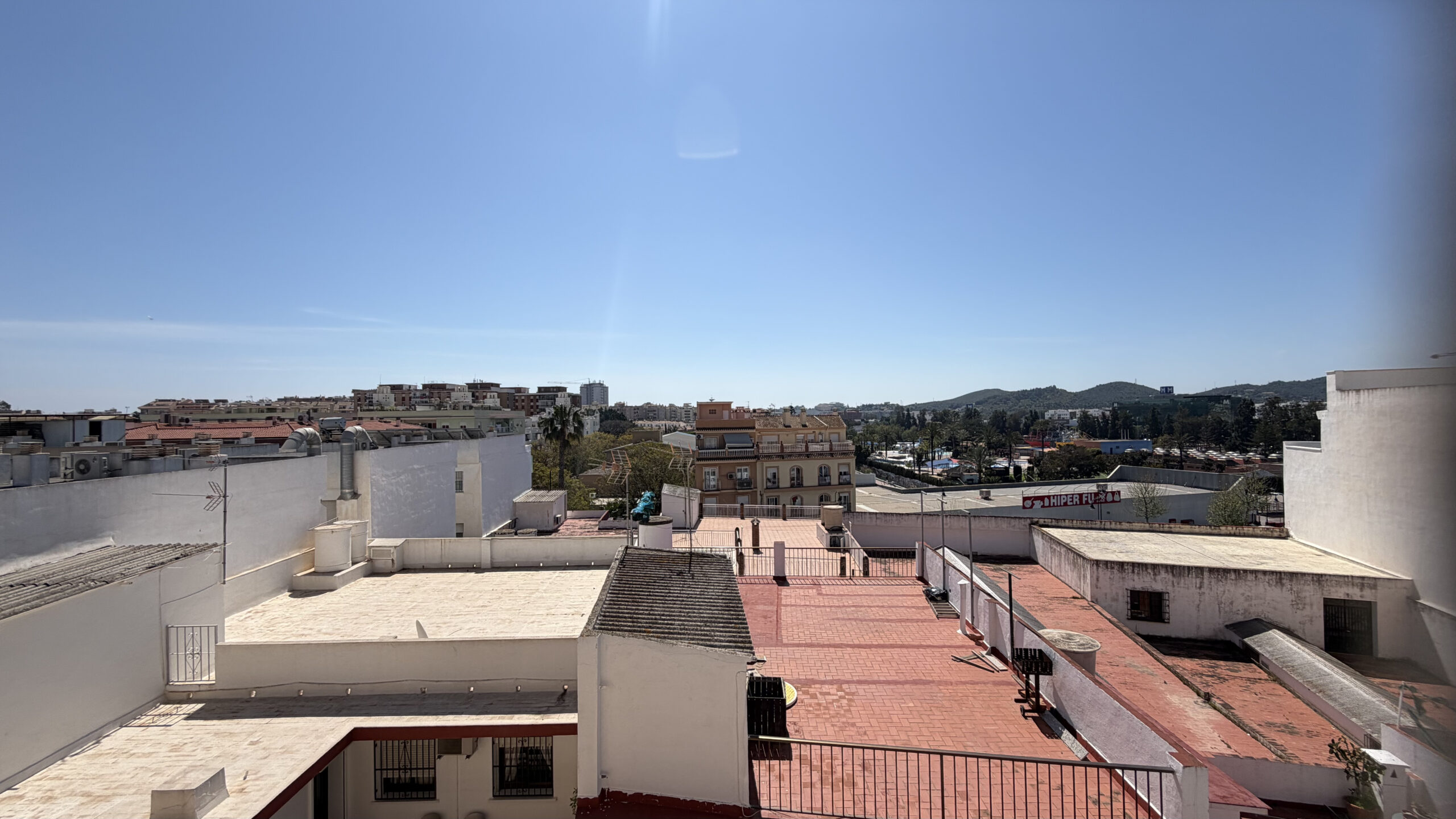 Penthouse with Terrace and Private Solarium in Las Lagunas de Mijas