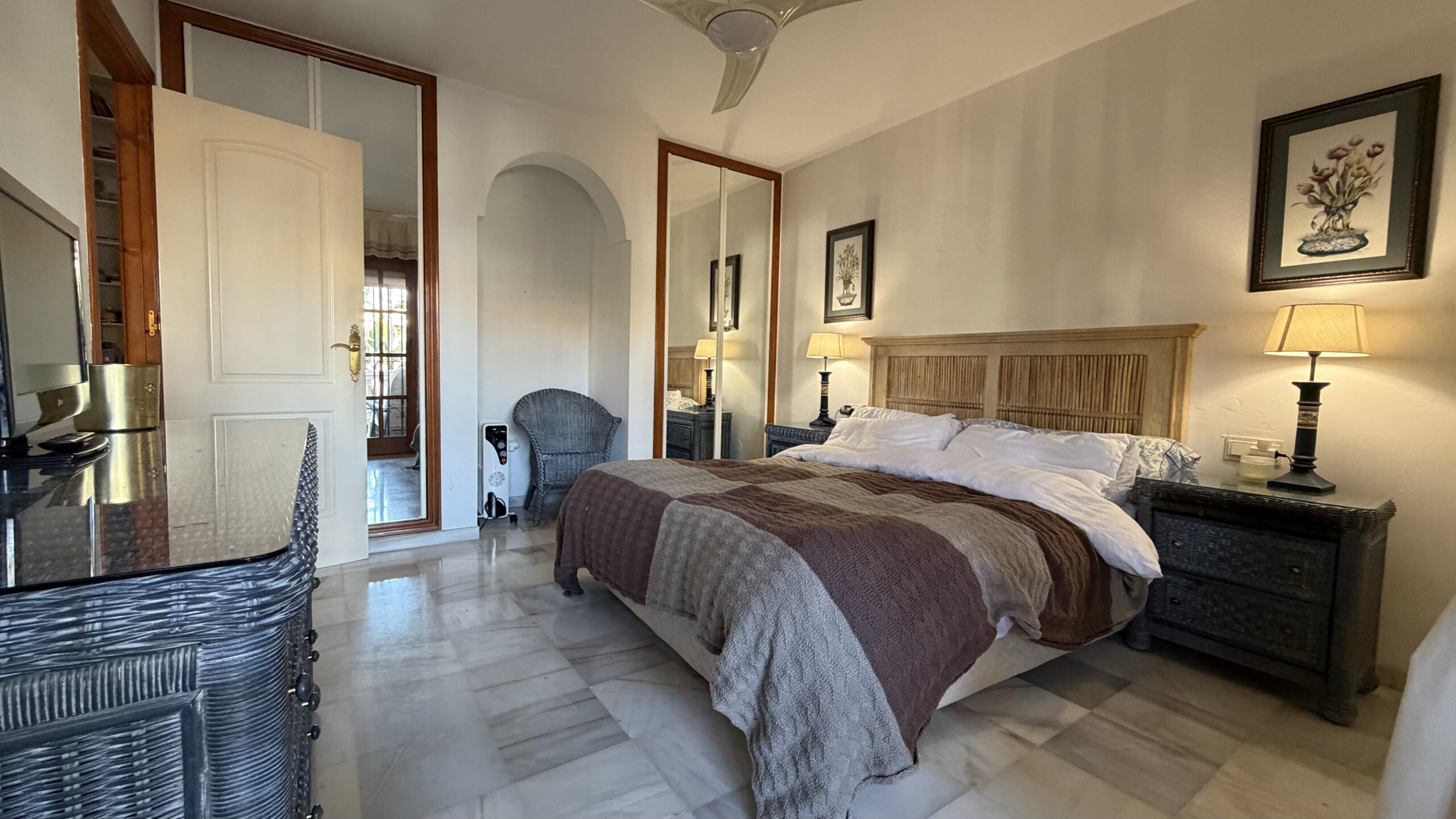 Encantador adosado dúplex en Puebla Aída