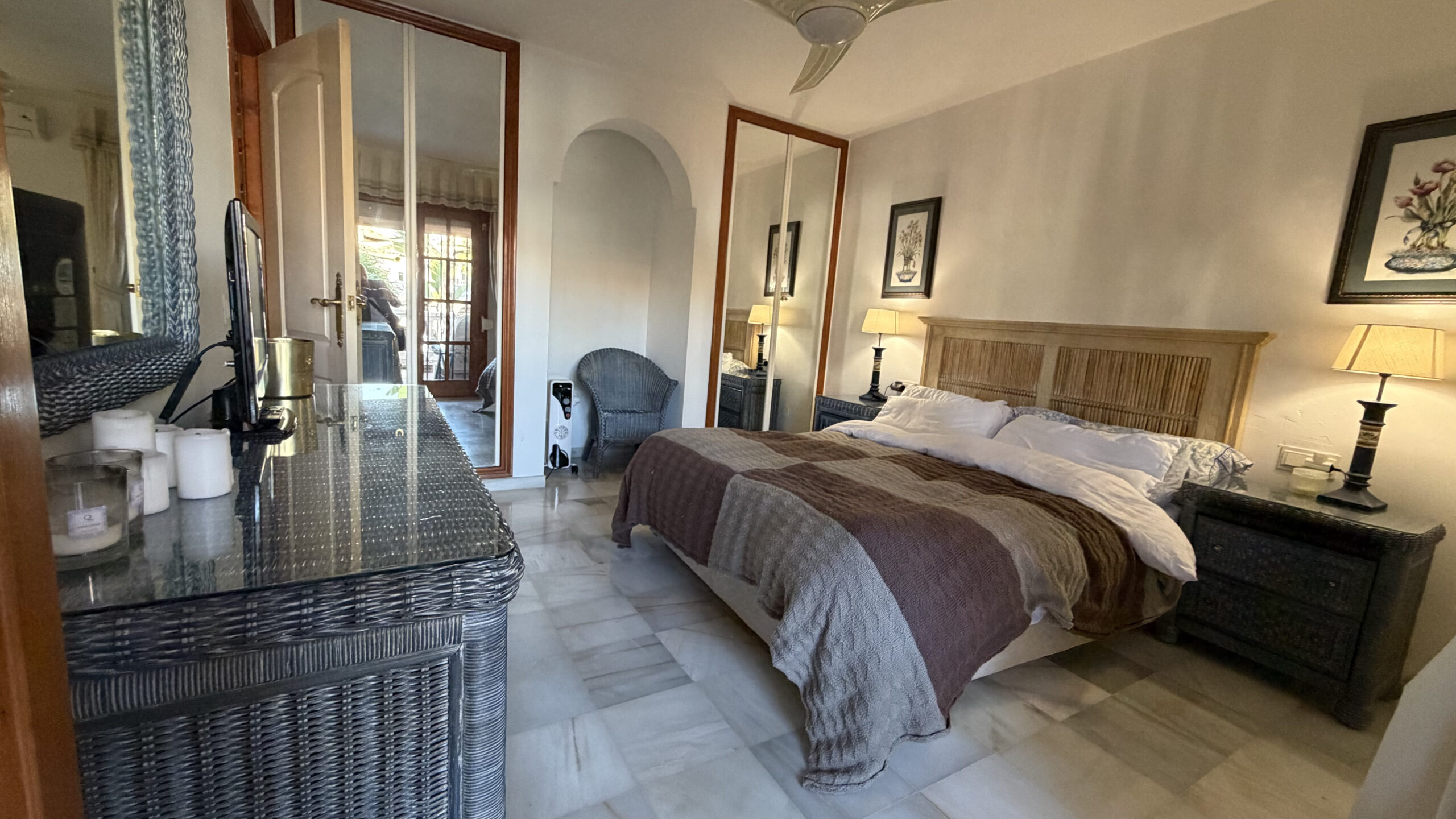 Encantador adosado dúplex en Puebla Aída