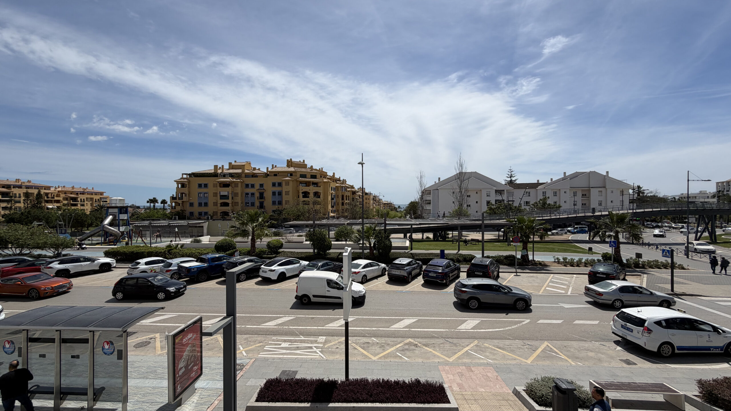 Piso luminoso en el centro de San Pedro Alcántara
