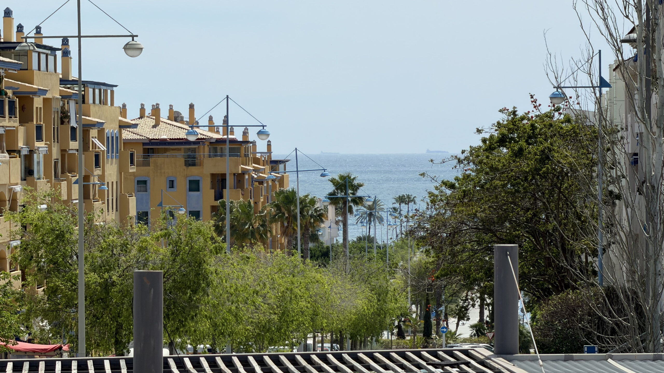 Piso luminoso en el centro de San Pedro Alcántara
