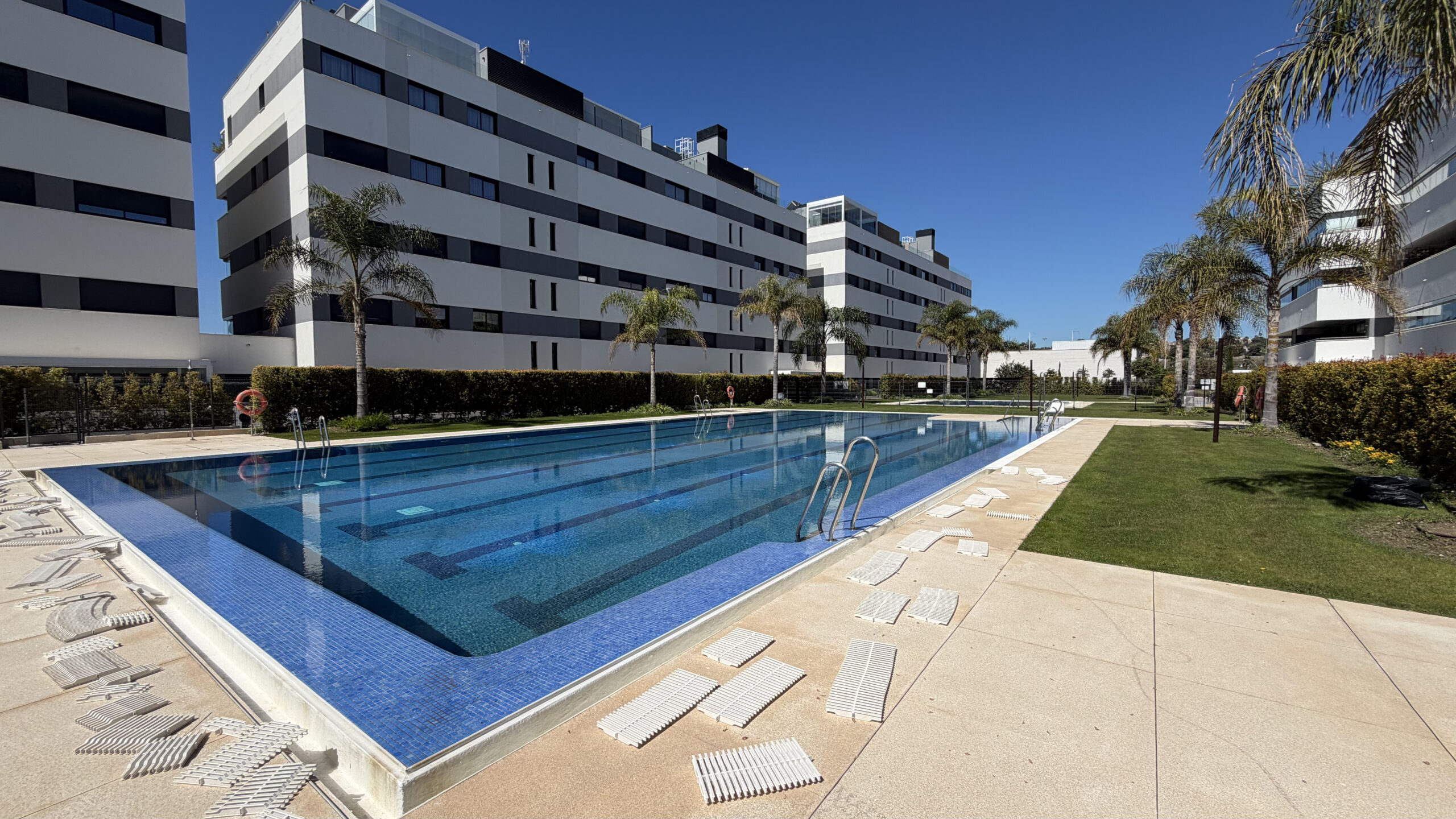 Luxury Penthouse Duplex with sea views in Los Alamos