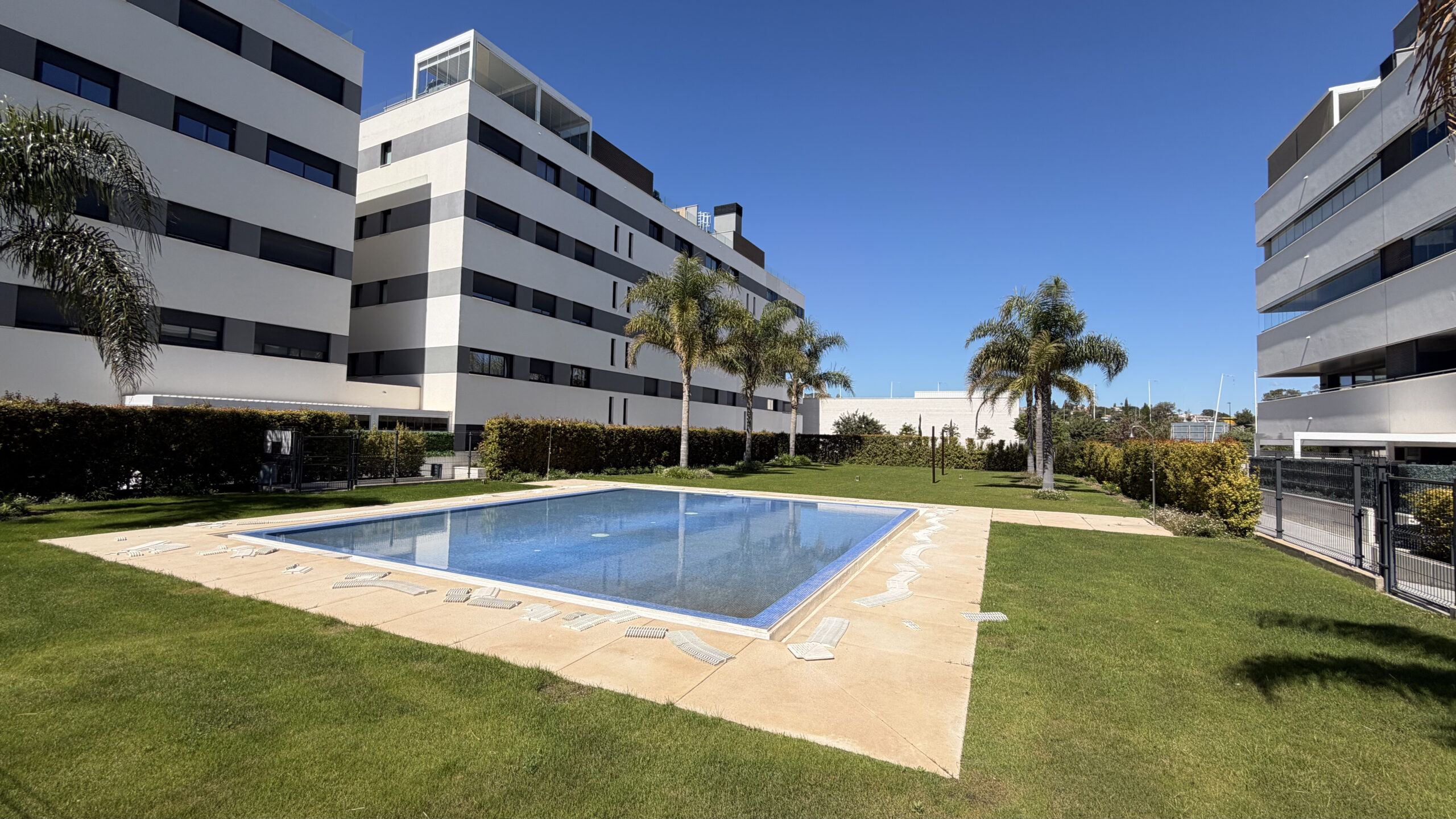 Luxury Penthouse Duplex with sea views in Los Alamos