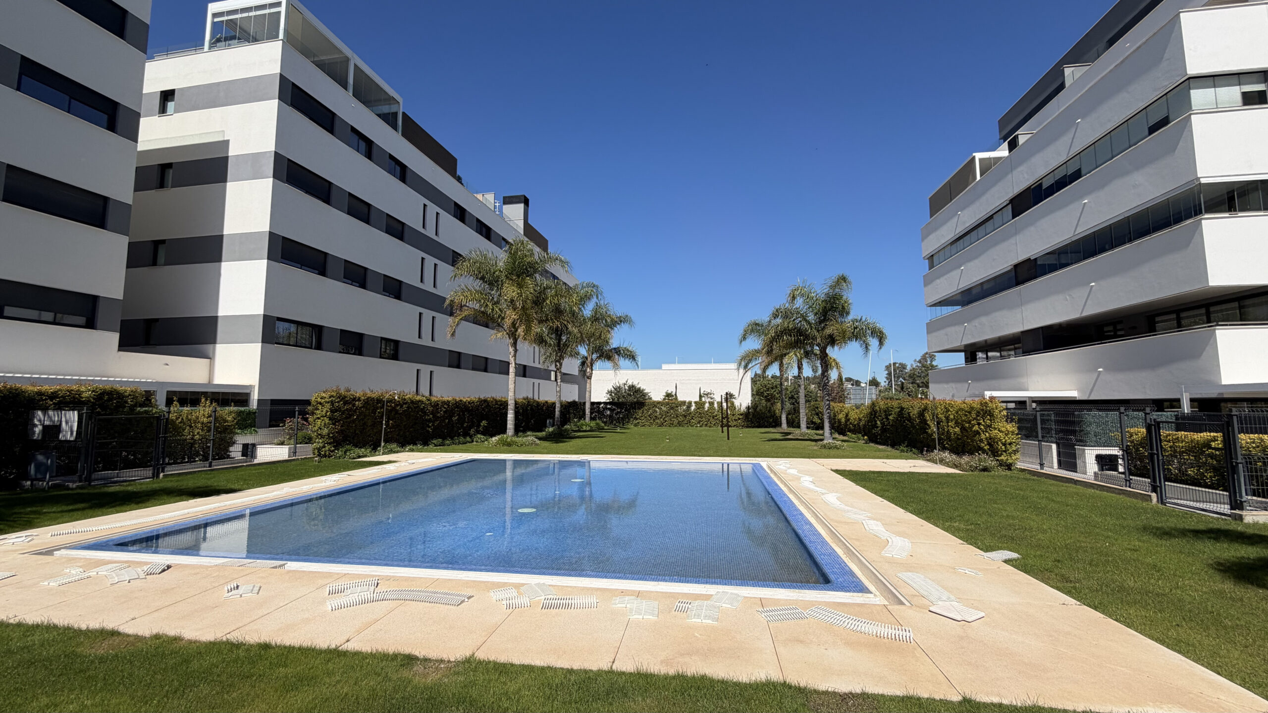 Luxury Penthouse Duplex with sea views in Los Alamos