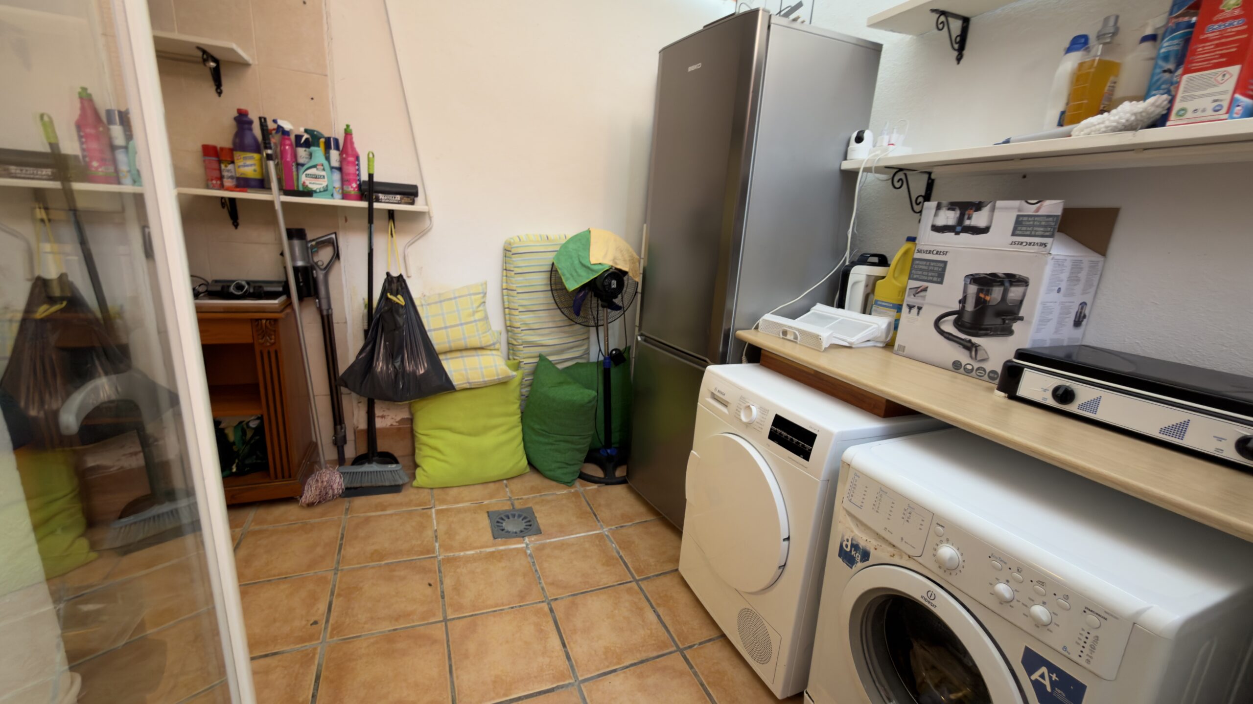 PISO EN TORREBLANCA BAJA – FUENGIROLA - CALLE LOS MIRLOS