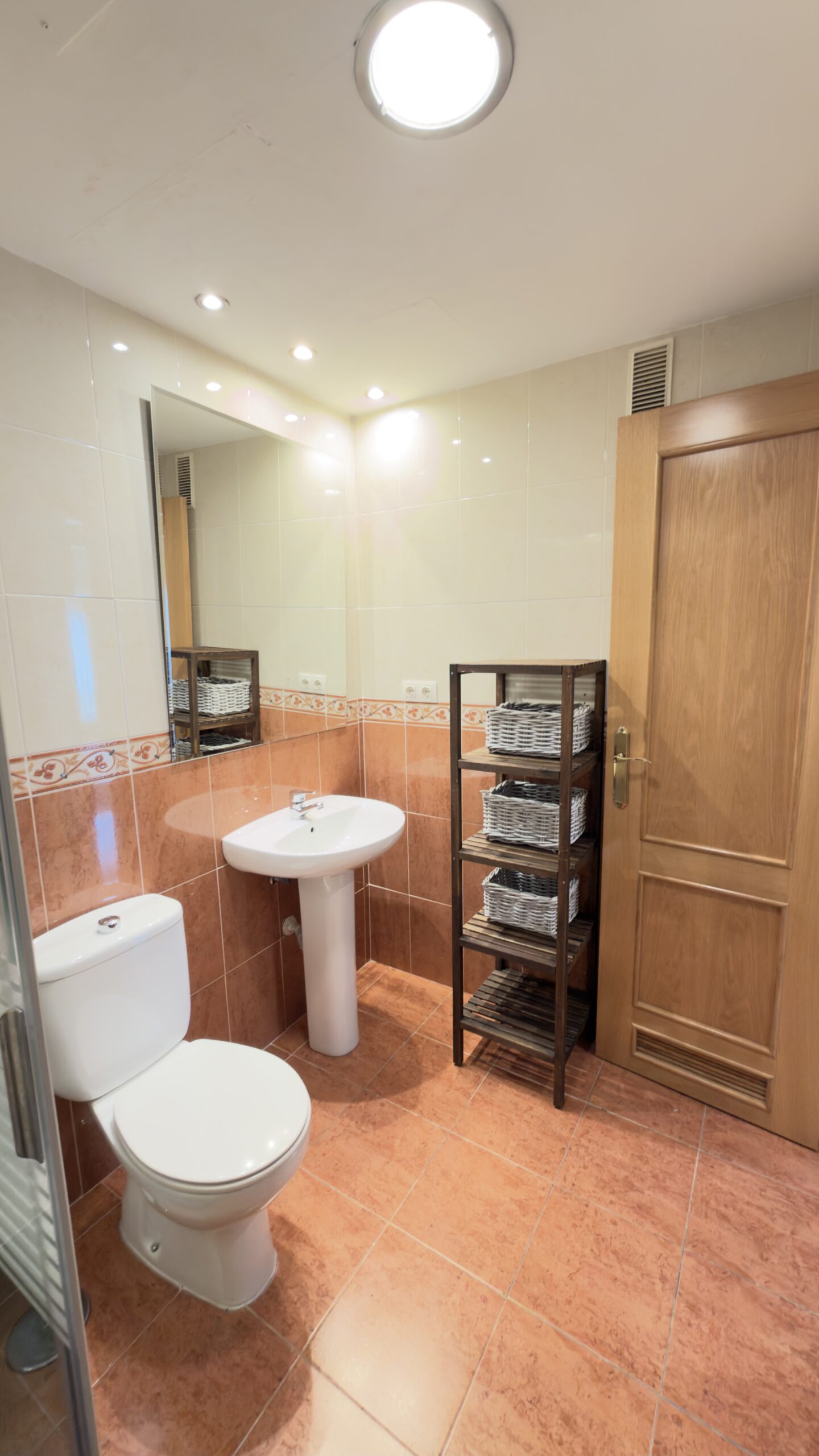 PISO EN TORREBLANCA BAJA – FUENGIROLA - CALLE LOS MIRLOS