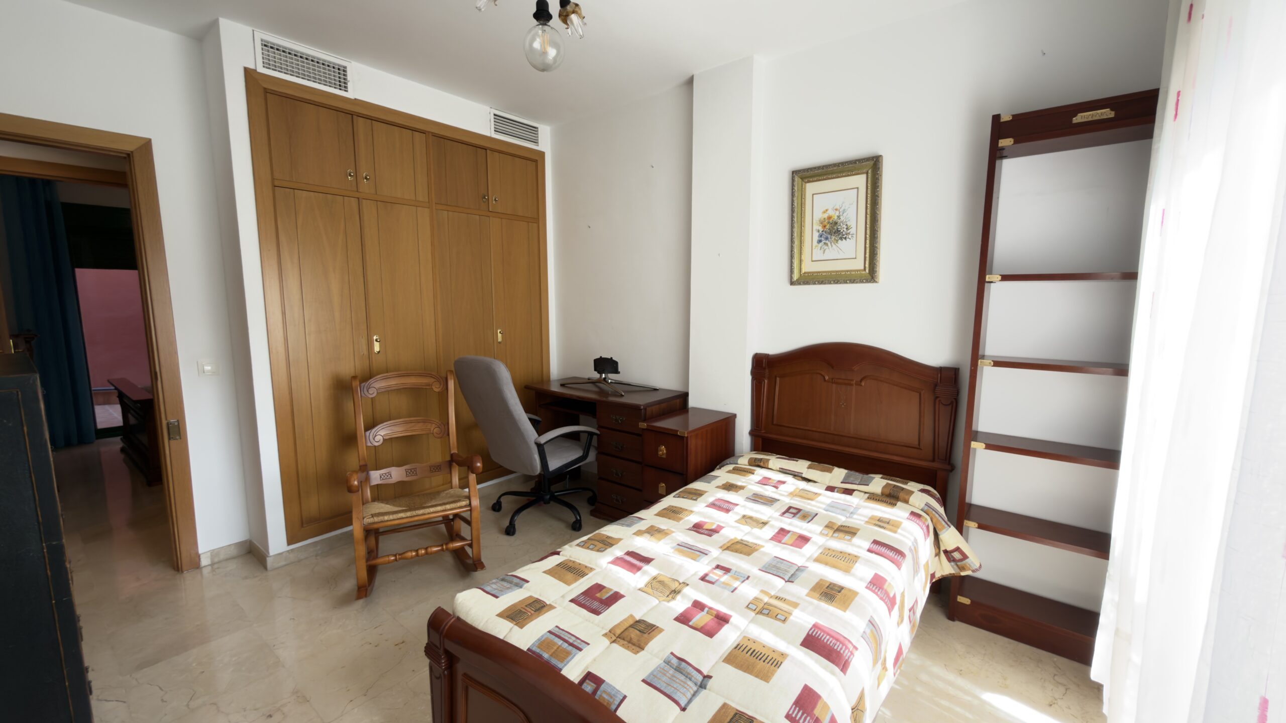 PISO EN TORREBLANCA BAJA – FUENGIROLA - CALLE LOS MIRLOS