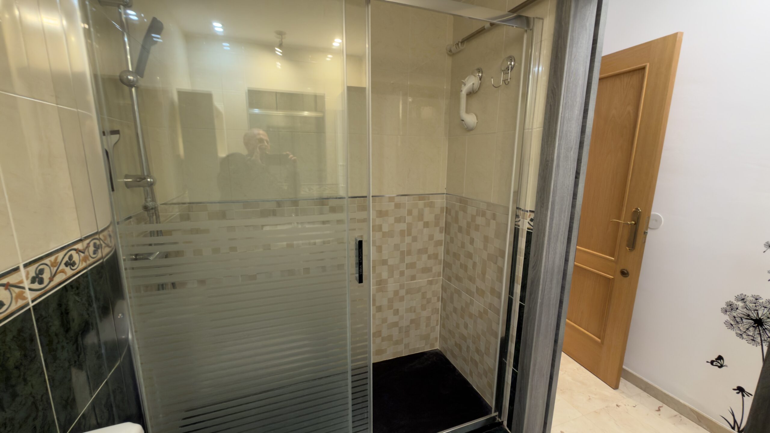 PISO EN TORREBLANCA BAJA – FUENGIROLA - CALLE LOS MIRLOS