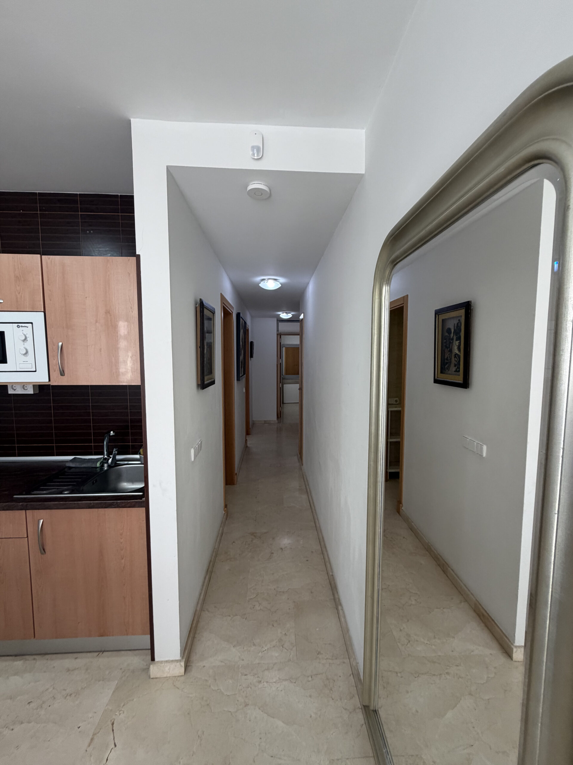 Piso luminoso en el centro de San Pedro Alcántara