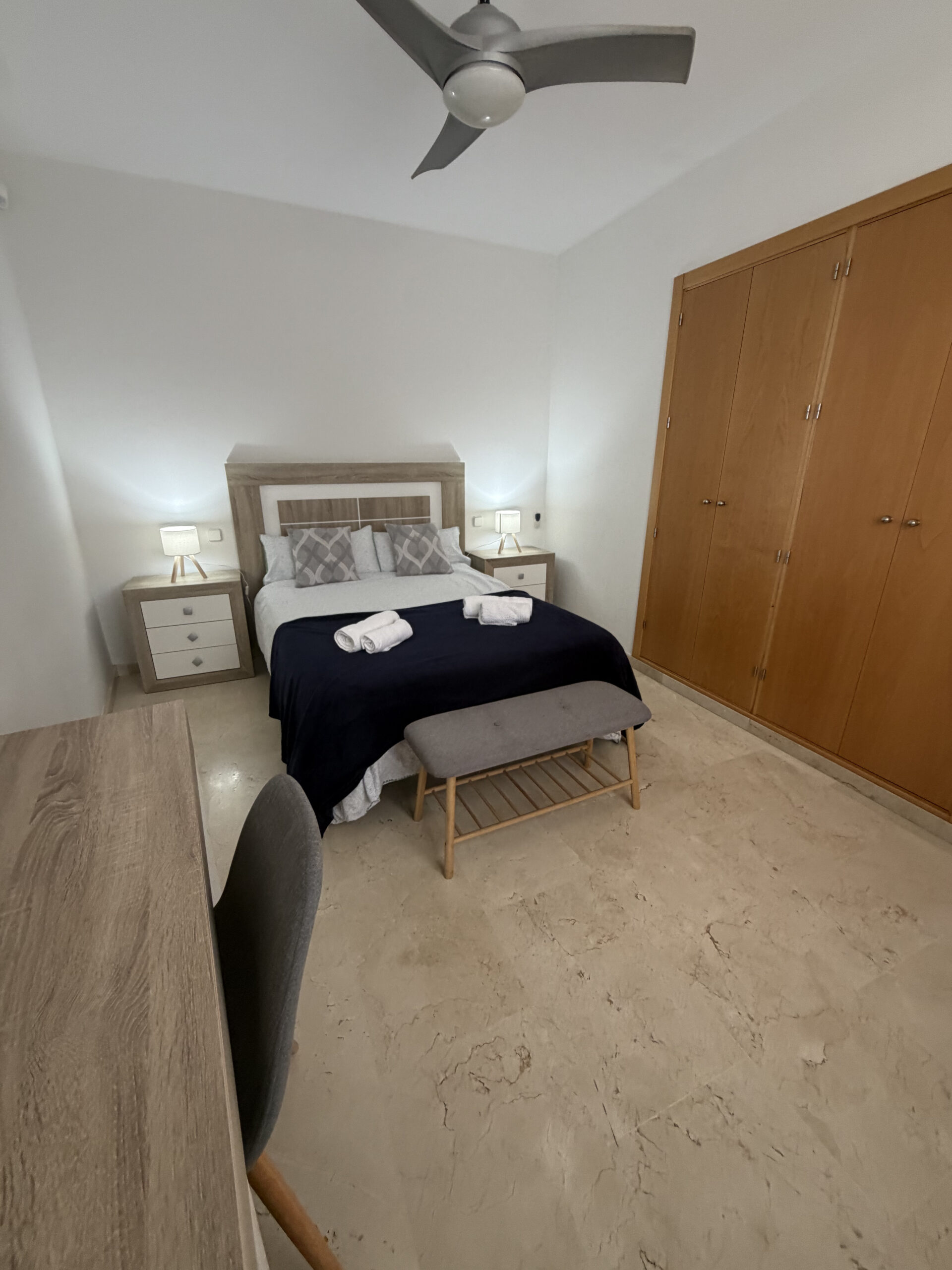 Piso luminoso en el centro de San Pedro Alcántara