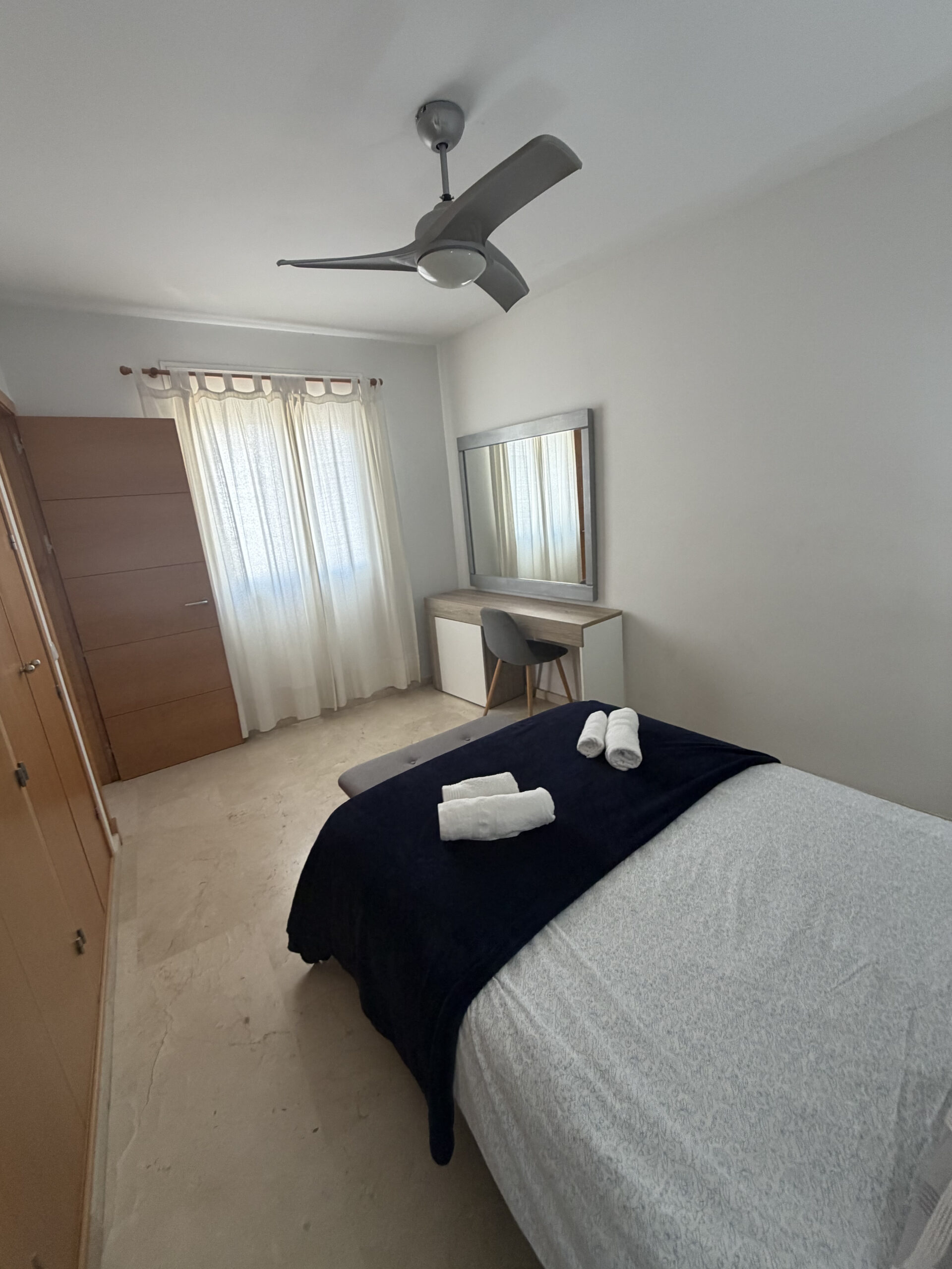 Piso luminoso en el centro de San Pedro Alcántara