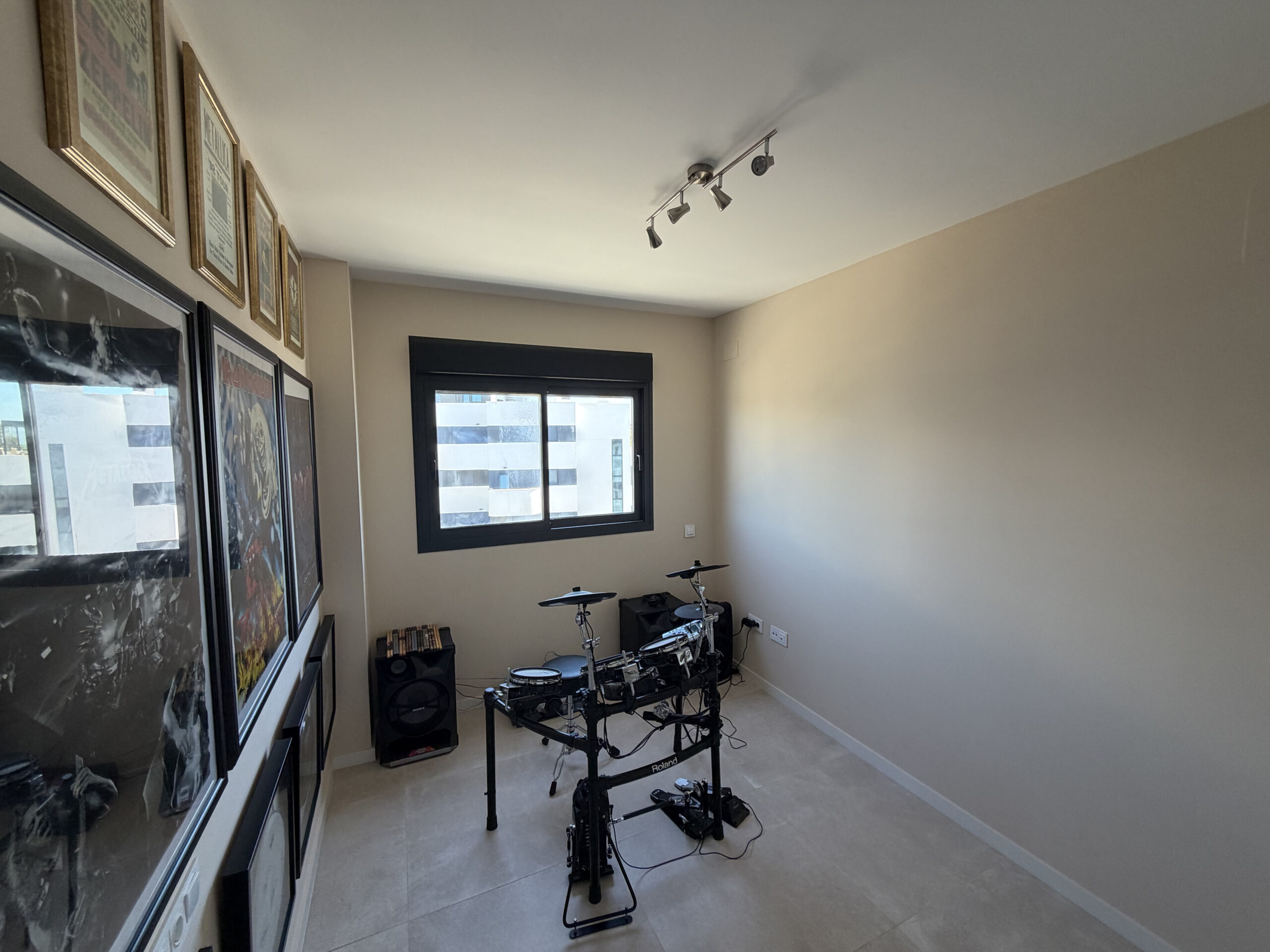 Luxury Penthouse Duplex with sea views in Los Alamos