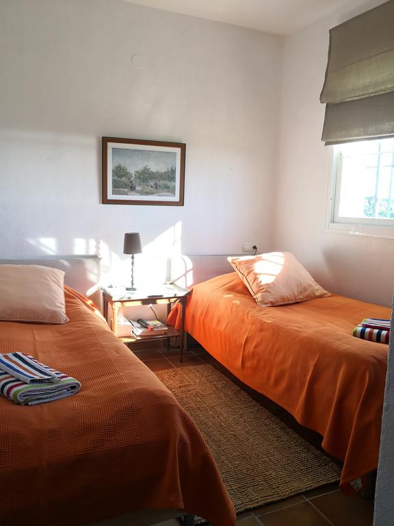 Detached villa with private pool and panoramic views in Los Llanos, Estepona