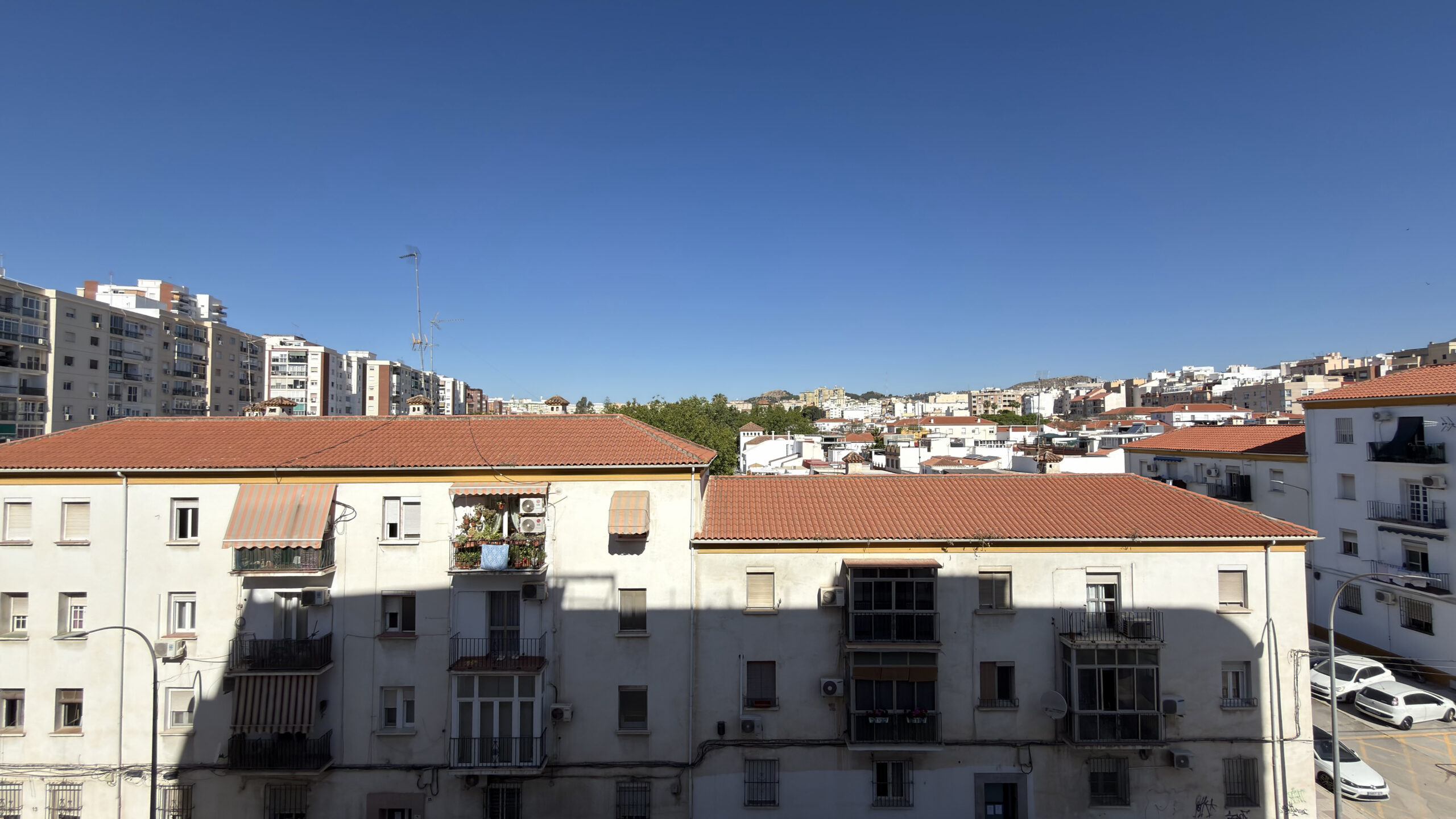 Middle Floor Apartment in Málaga Centro