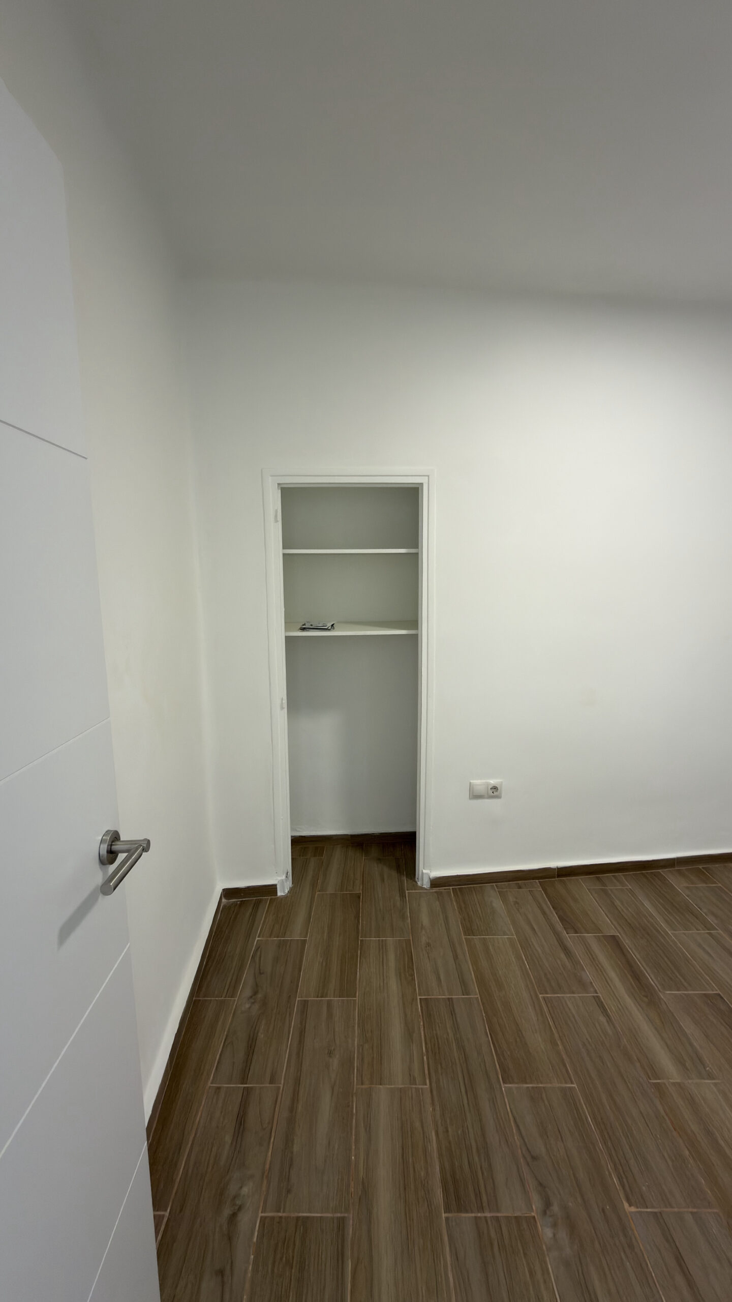 Middle Floor Apartment in Málaga Centro