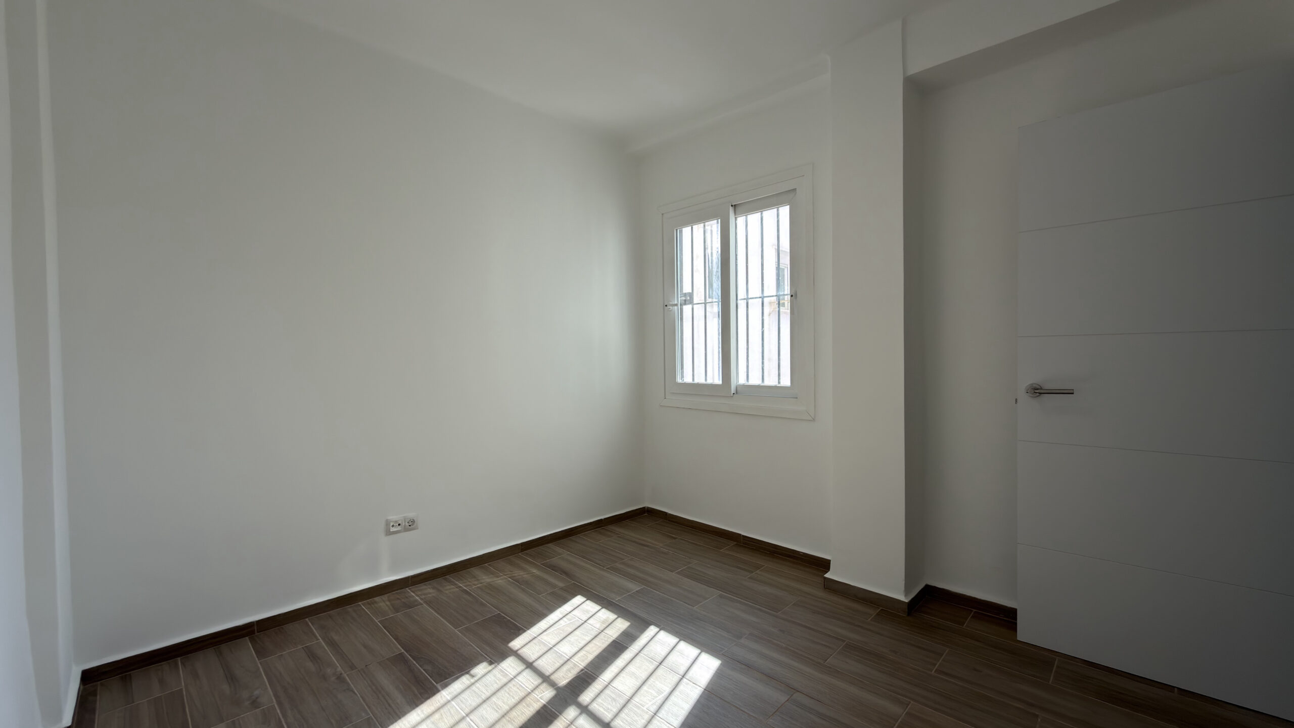 Middle Floor Apartment in Málaga Centro