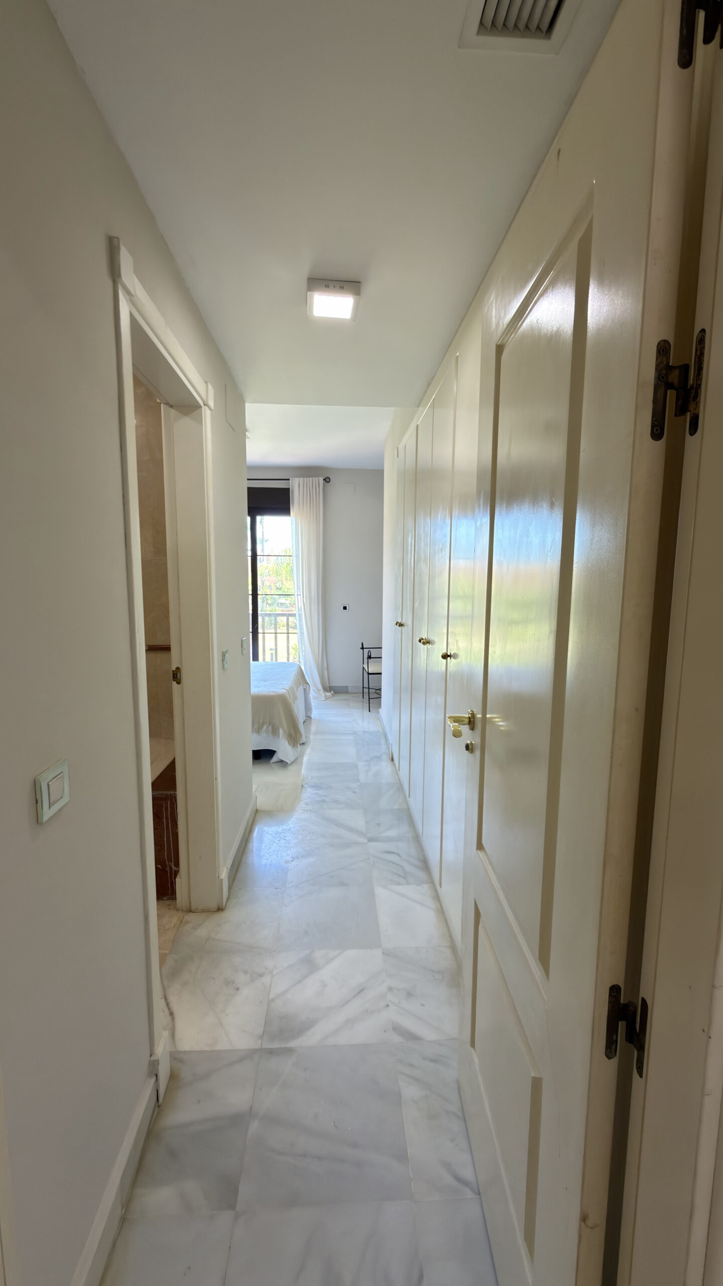Apartamento Planta Media en Estepona