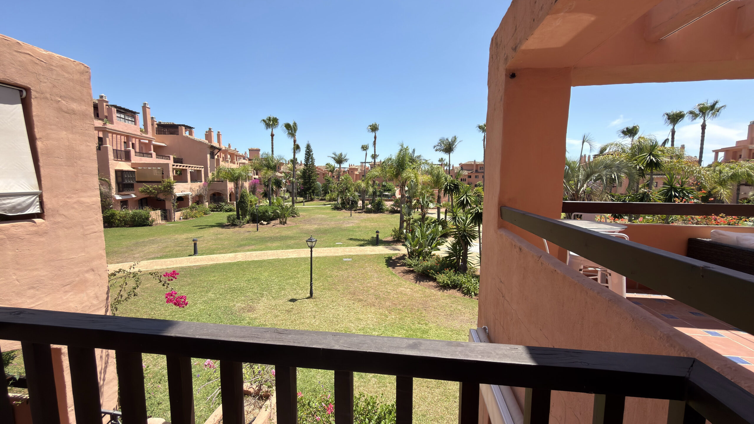 Apartamento Planta Media en Estepona