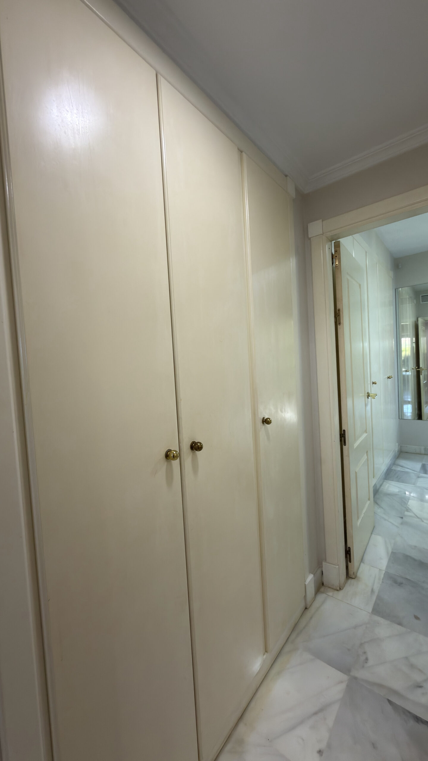 Apartamento Planta Media en Estepona