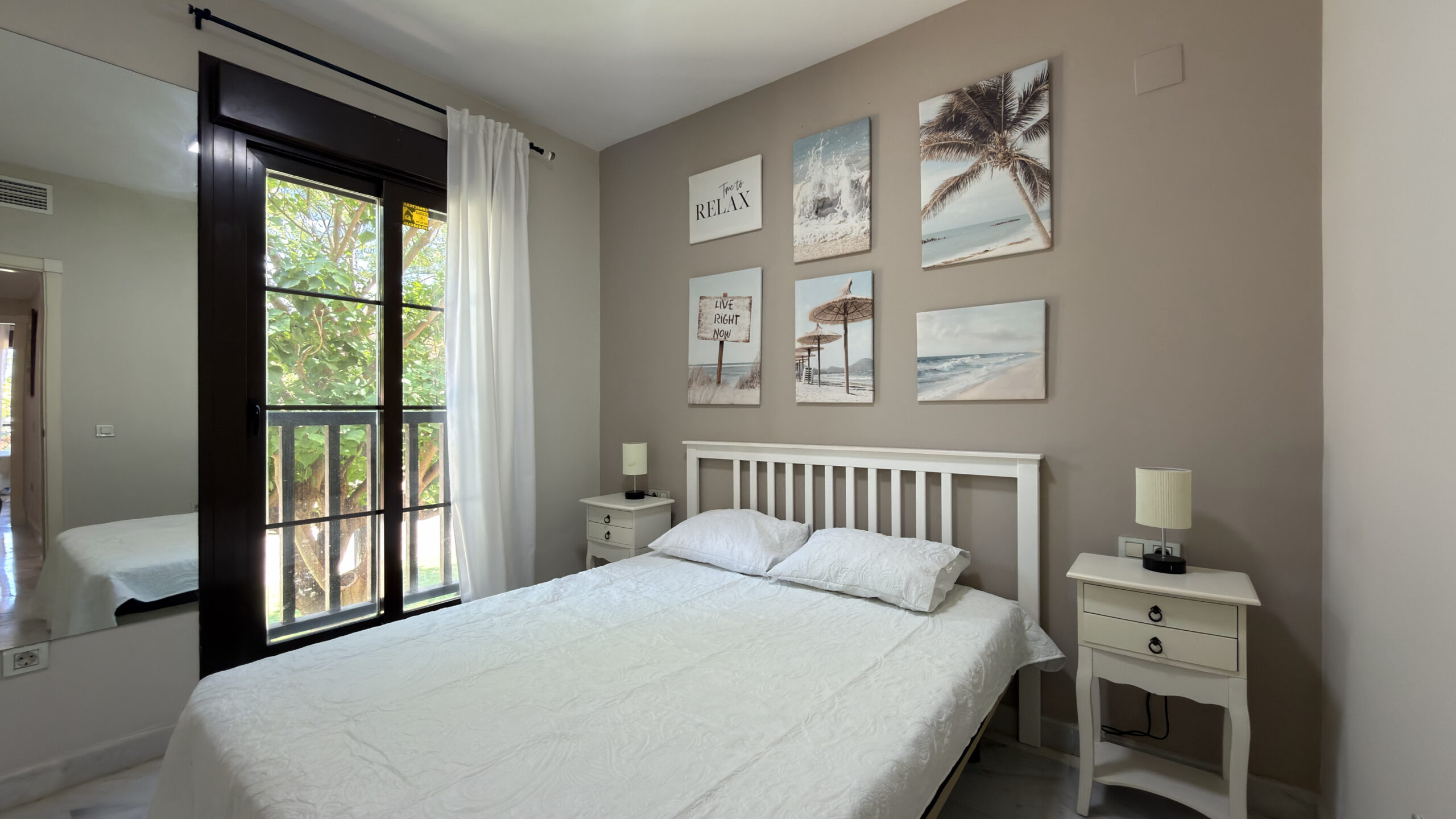 Apartamento Planta Media en Estepona