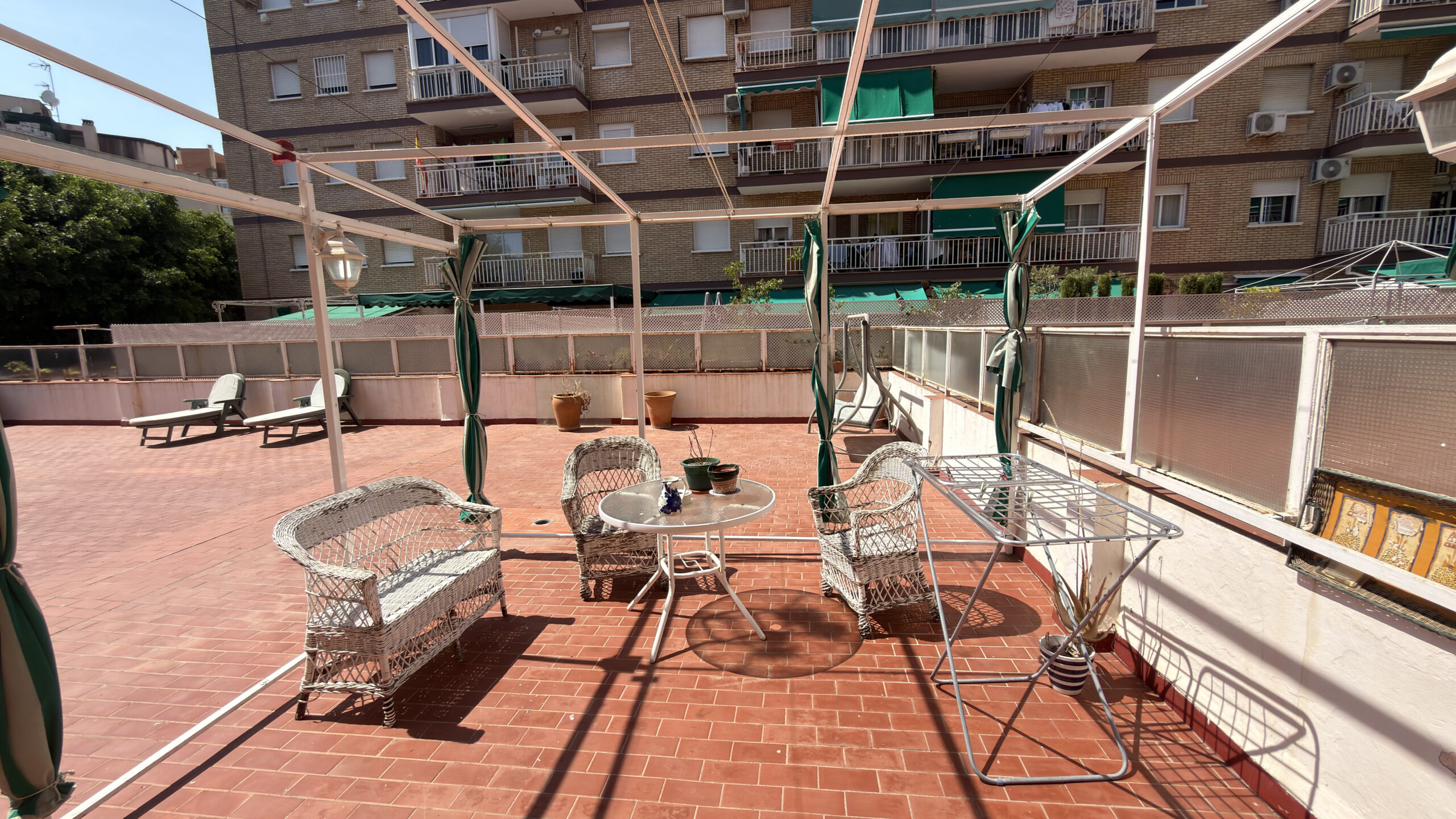 Middle Floor Apartment in Málaga