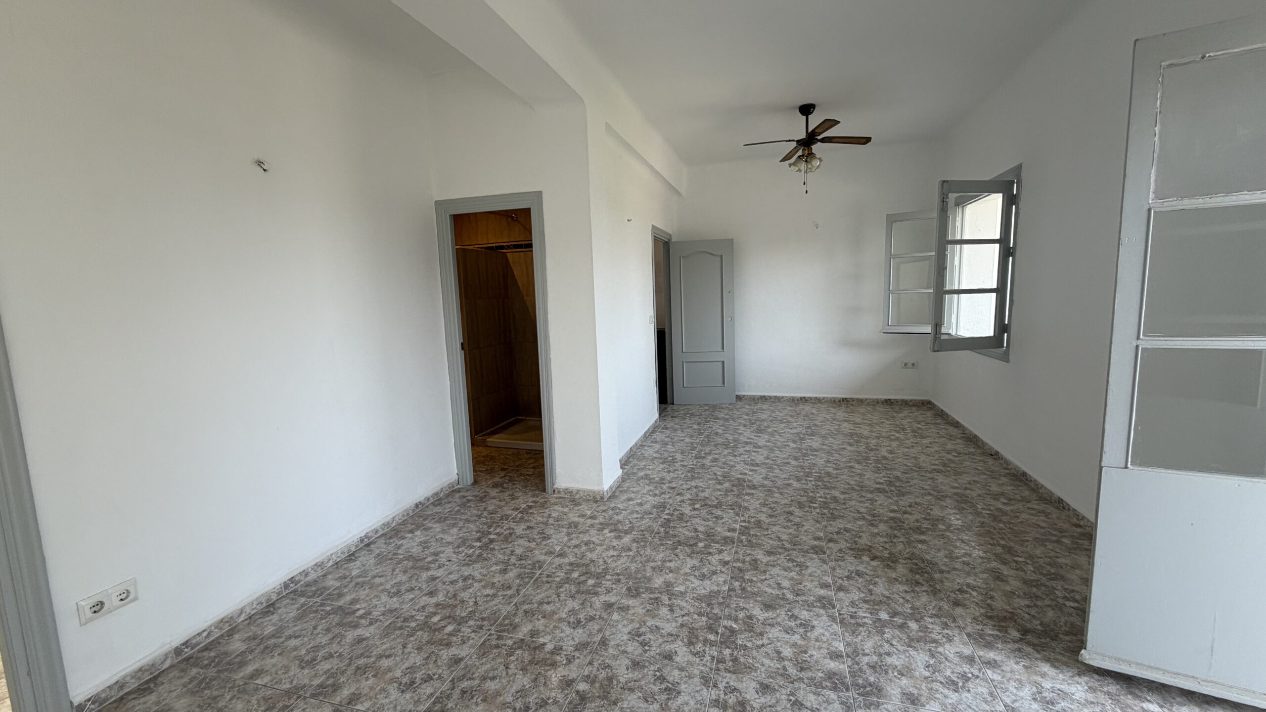 Apartamento Planta Media en Estepona