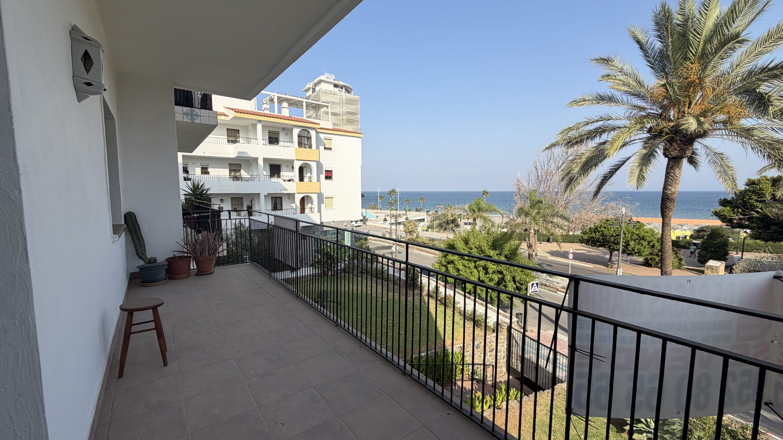 Apartamento Planta Media en Estepona