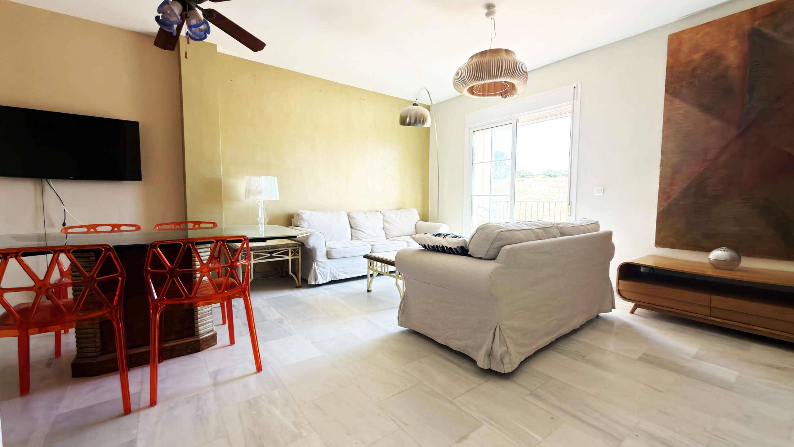 Semi-Detached House in Almayate