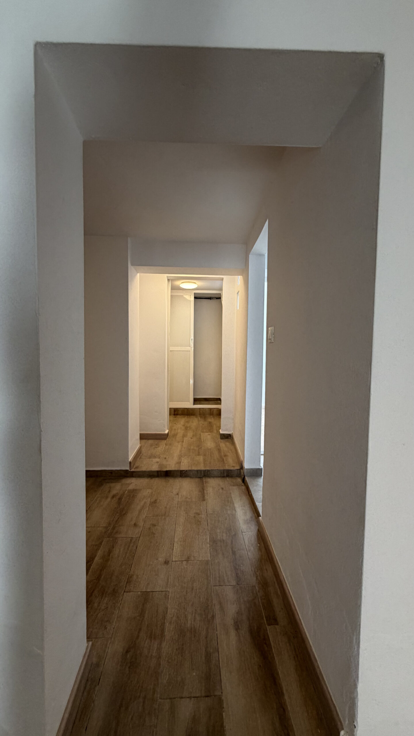 Two Independent Apartments in One Property, Ideal for Investors