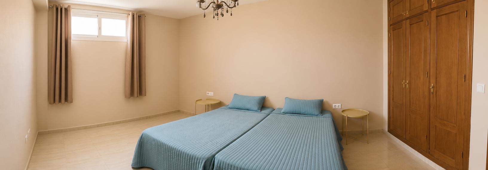 Semi-Detached House in Almayate